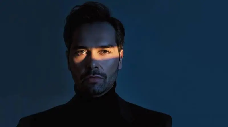 andreas-lamprou-----cover